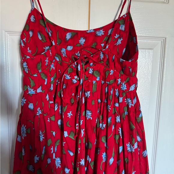 NWT J Crew Tiered Floral Red Brushed Daisy Print Maxi Dress Medium - Picture 5 of 6